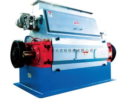 2T/H蒸汽玉米壓片機（日產(chǎn)量40T)